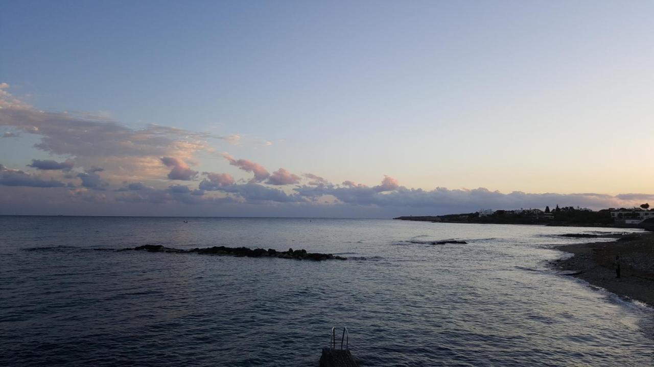 Topset Hotel Agios Georgios  Exteriör bild