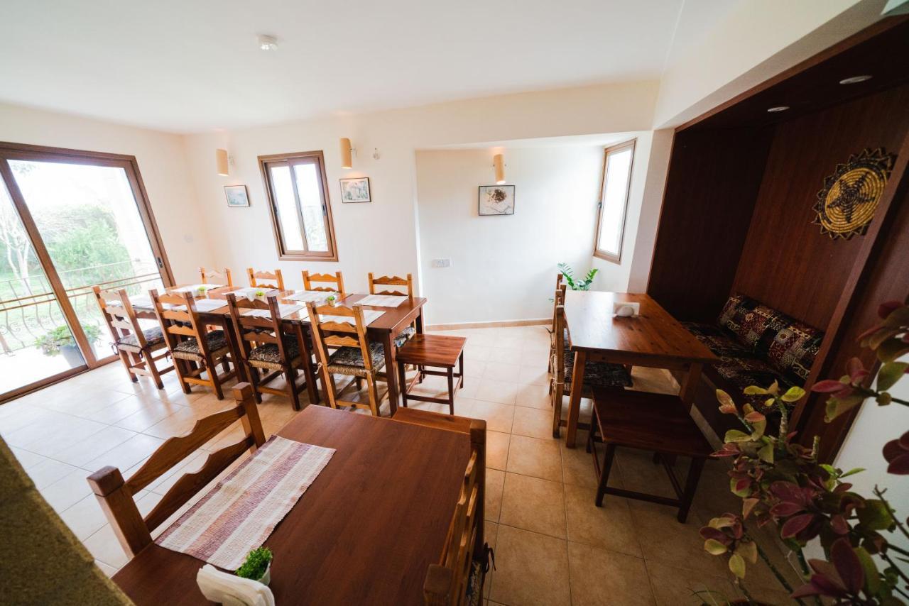 Topset Hotel Agios Georgios  Exteriör bild